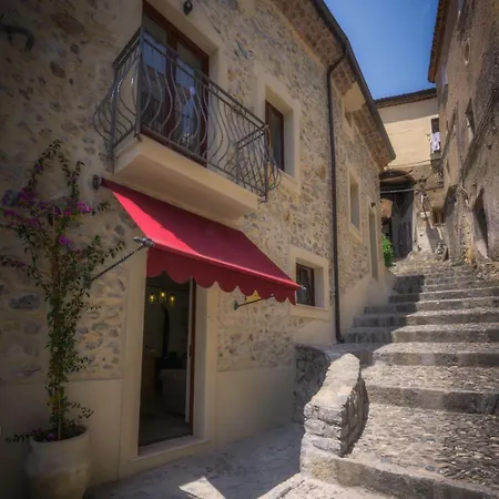 Saint Charbel - Residenza Iii Scalea